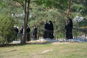 монастырь сегодня                      